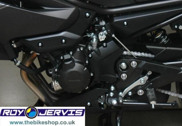 2015 YAMAHA XJ6 S DIVERSION F image 7