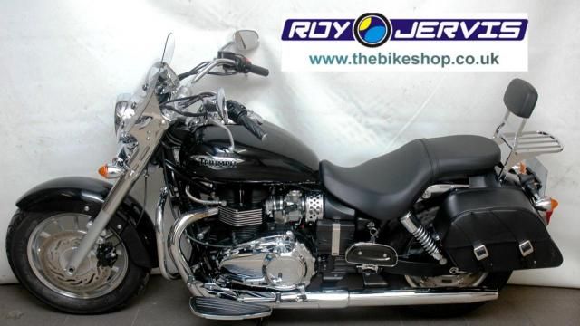 2012 Triumph America Bonneville 865 image 2