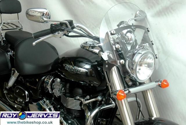 2012 Triumph America Bonneville 865 image 3