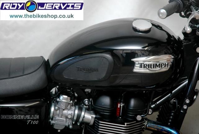 2015 Triumph Bonneville T100 865 image 5