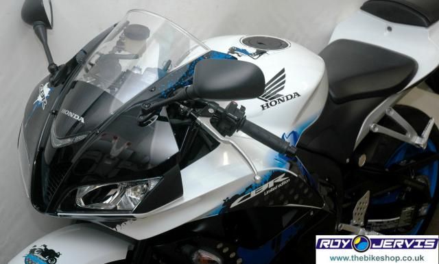 2009 Honda Cbr600Rr Rr-9 Limited Edition image 4