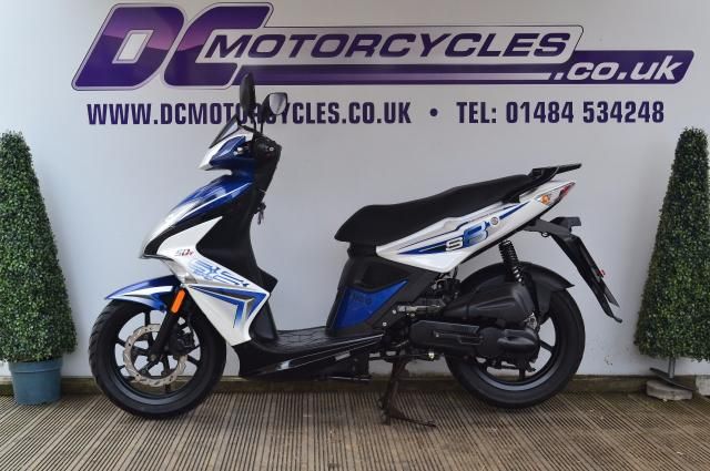2014 Kymco Super 8 50 image 4