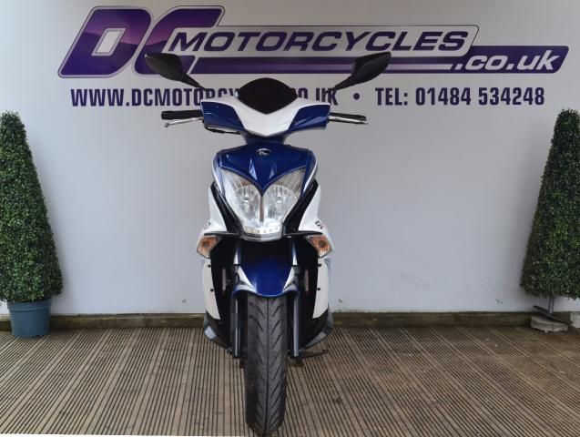 2014 Kymco Super 8 50 image 5