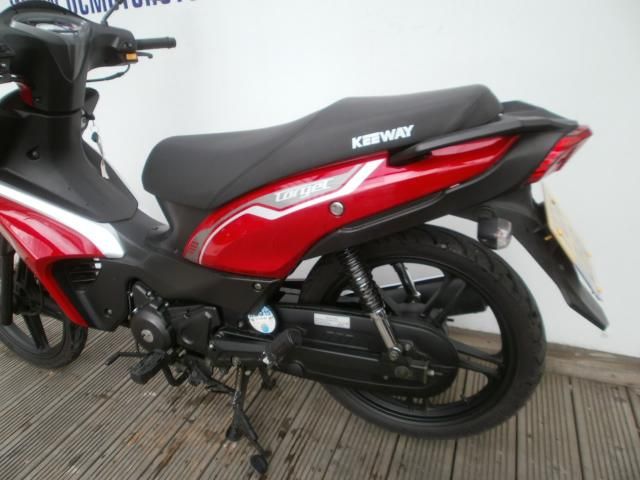 2014 Keeway Target 125 image 4