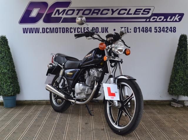 2014 Suzuki GN 125 image 1