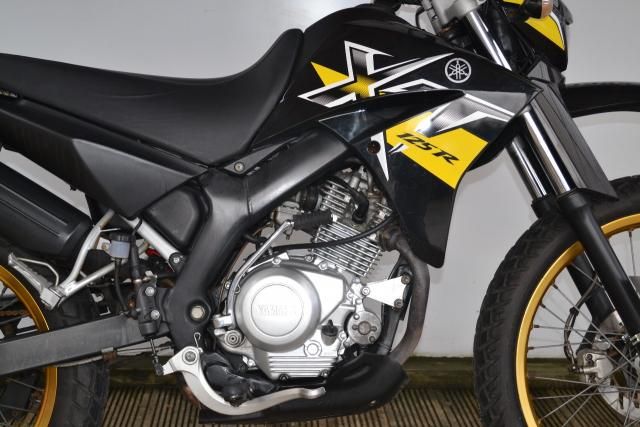2010 Yamaha XT 125 R image 7