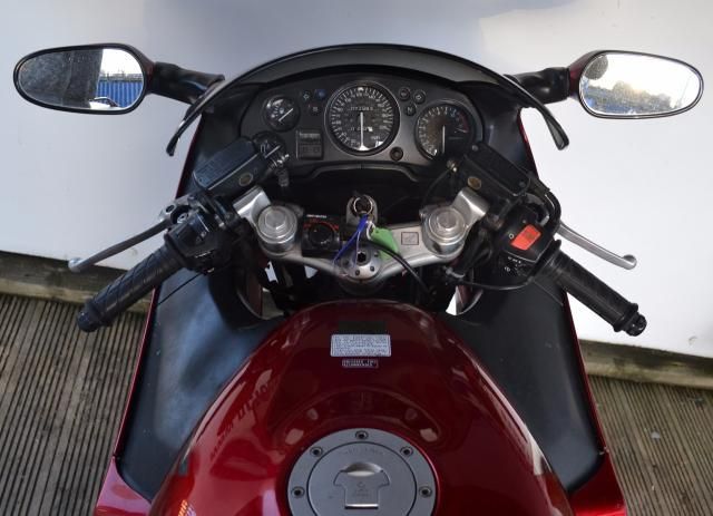 1998 Honda Cbr 1100 Super Blackbird image 9