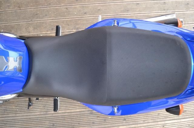 2004 Suzuki GSF 600 S F image 7