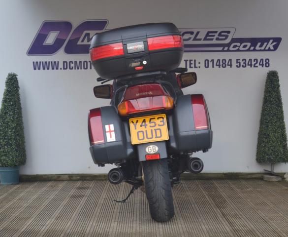 2001 Honda ST 1100 Pan Euro image 6