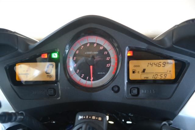 2007 HONDA VFR 800 A-6 image 9