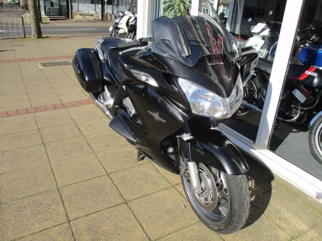 2012 HONDA ST 1300 A-9 image 4