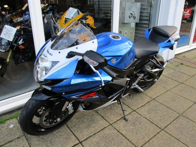 2013 SUZUKI GSXR 750 image 5