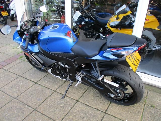 2014 SUZUKI GSXR 600 L4 image 6