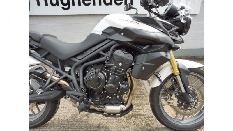 2014 Triumph Tiger 800 image 7
