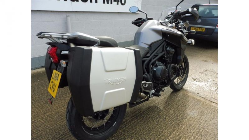 2014 Triumph Explorer 1200 Adventure image 6