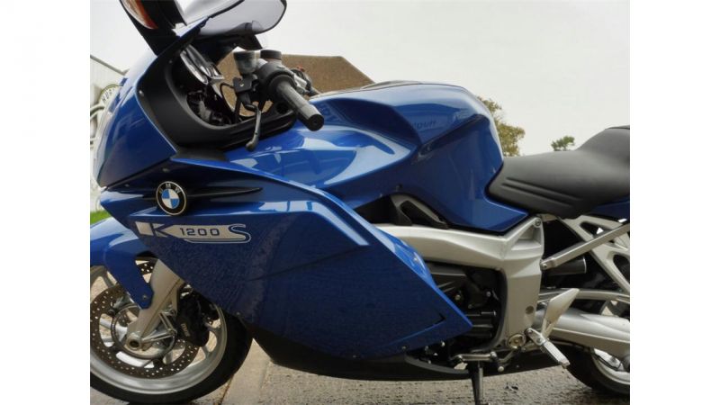 2005 BMW K1200S image 4