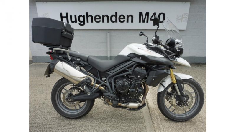 2014 Triumph Tiger 800 image 1