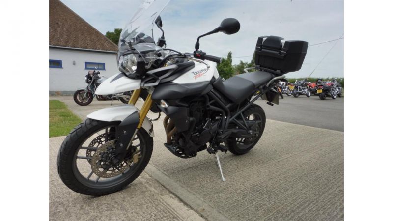 2014 Triumph Tiger 800 image 3