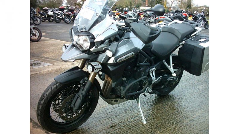 2014 Triumph Explorer image 3