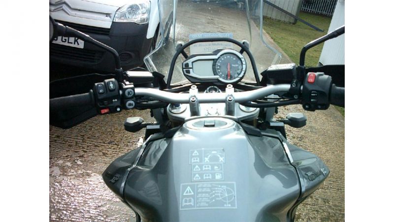 2014 Triumph Explorer image 8