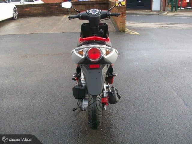 2015 TGB R50X image 4