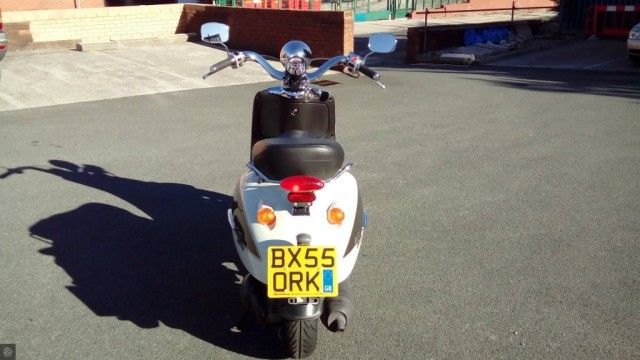 2005 Aprilia Mojito 125 image 3