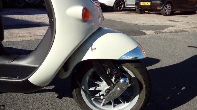 2005 Aprilia Mojito 125 image 5