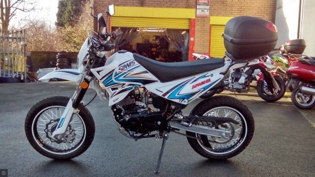 2015 Sinnis Apache 125 image 2