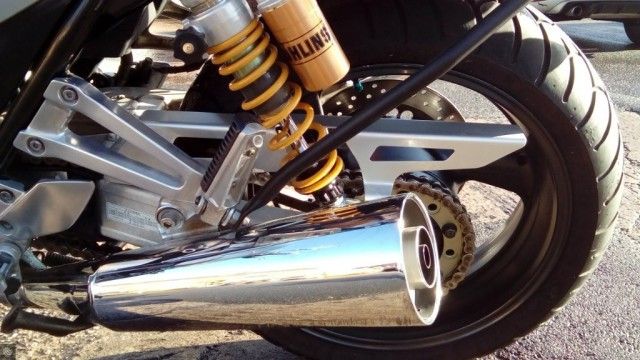 2000 Yamaha XJR1300 image 7