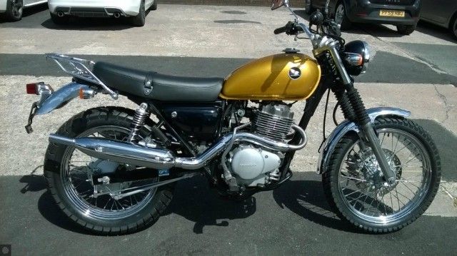 2000 Honda CL400 image 1