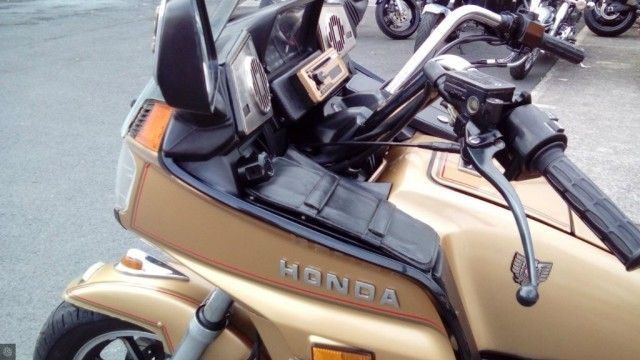 1986 Honda GL1200 Goldwing image 5