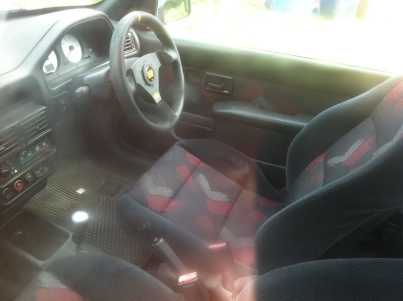 2000 Peugeot 106 image 4