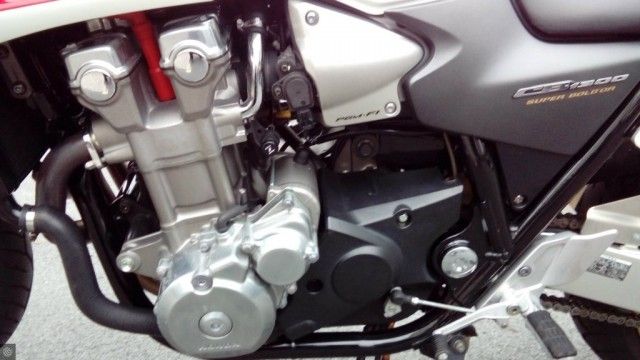 2005 Honda CB1300S image 7