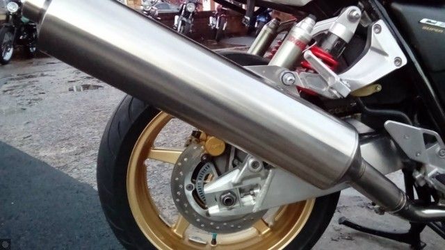 2006 Honda CB1300S image 7