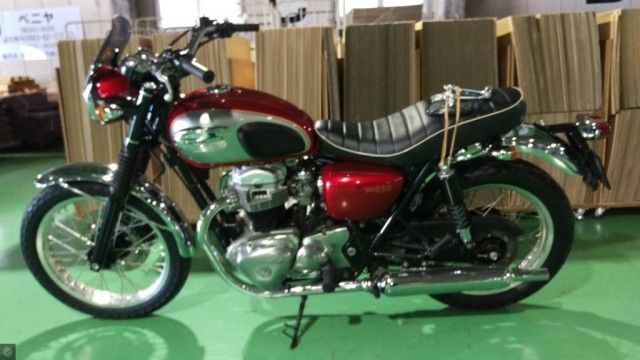 2006 Kawasaki W650 image 2