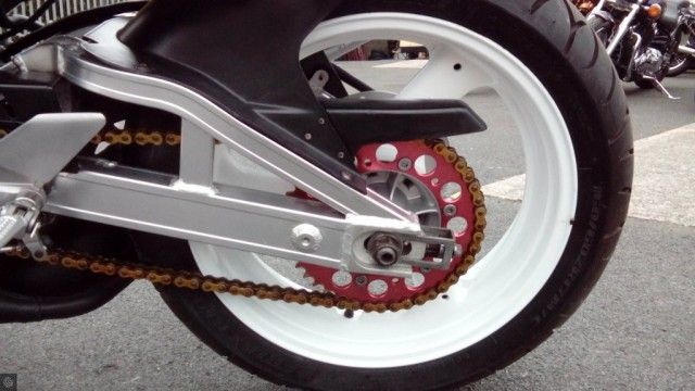 1991 Suzuki RGV250 image 5