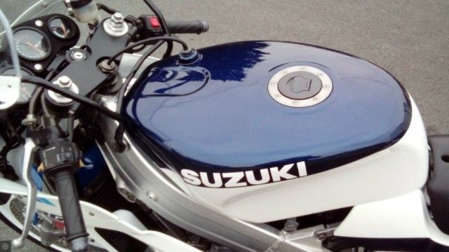1991 Suzuki RGV250 image 7