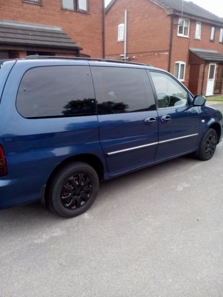 2004 Kia Sedona image 3