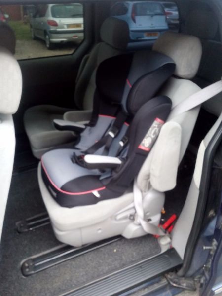 2004 Kia Sedona image 5