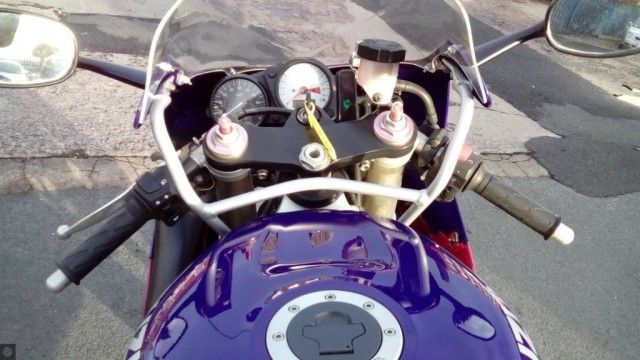 1996 Suzuki RGV250 image 8