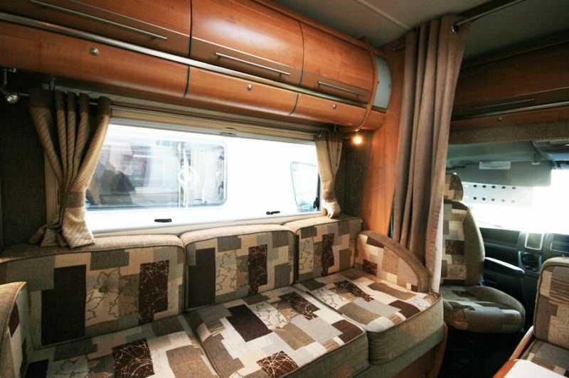 2007 Autotrail Chieftain image 7