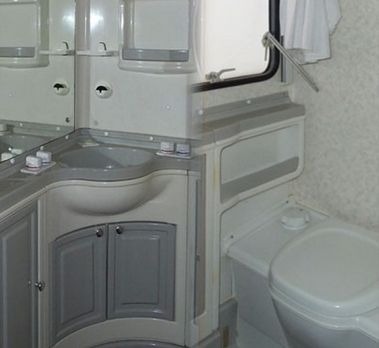 1999 Lunar Roadstar 620 (Fiat) image 5