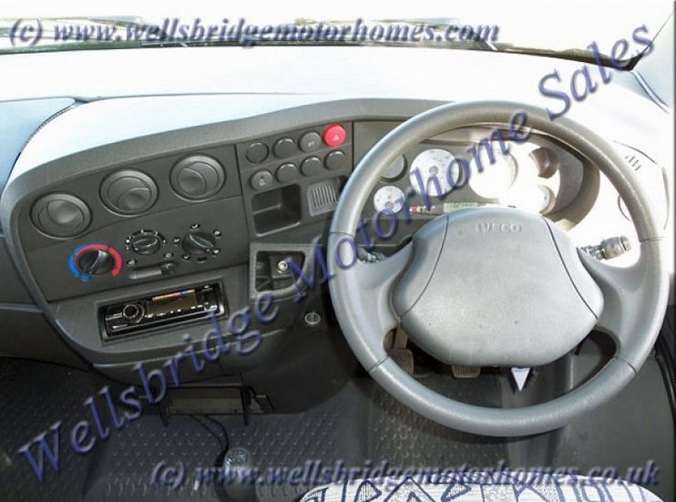 2001 Laika Ecovip 100 A-Class (Ford) image 3