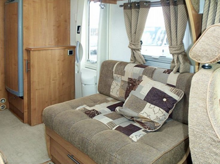 2007 Auto-Trail Miami SE 740S (Renault Master) image 8