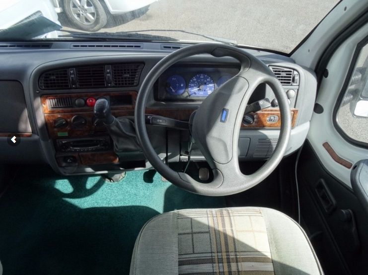 2002 Bessacarr E425 image 7