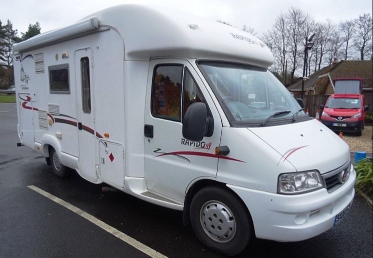 2006 Rapido Le Randonneur 7063F image 1