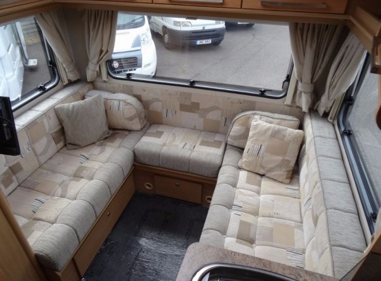 2011 Elddis Majestic 120 image 5