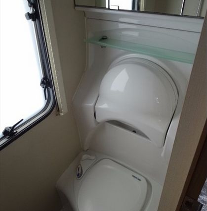 2011 Elddis Majestic 120 image 8