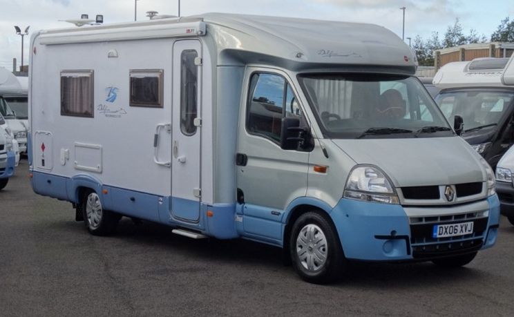 2006 Burstner Delfin Performance T700 image 1