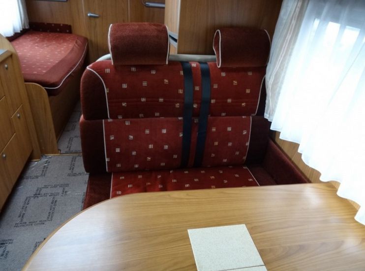 2006 Burstner Delfin Performance T700 image 4